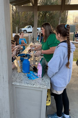 4-H making seed bombs